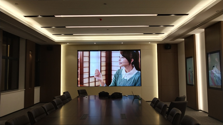 55寸液晶拼接屏進駐深圳高新園某科技企業