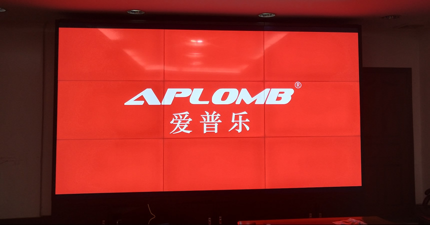 七月火熱來襲：深圳液晶拼接屏廠家現貨熱賣