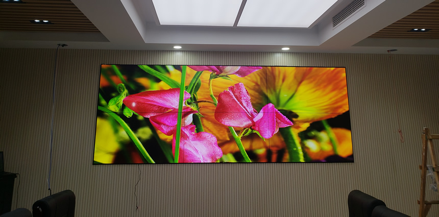 長清區人民政府0.88mm拼縫液晶拼接屏案例