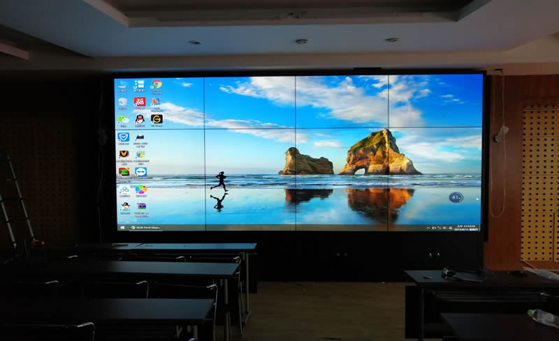 液晶拼接屏助力山東大學某校區打造多媒體教室