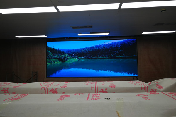 無縫拼接屏方案引領智能信息化時代的顯示應用